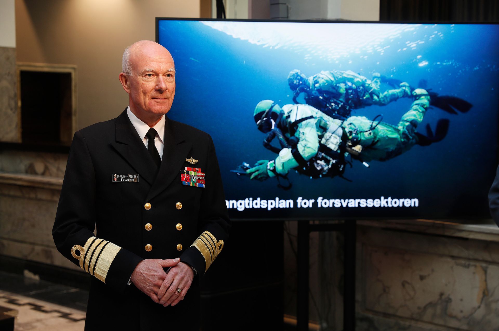 Forsvaret: Forventningens forbannelse