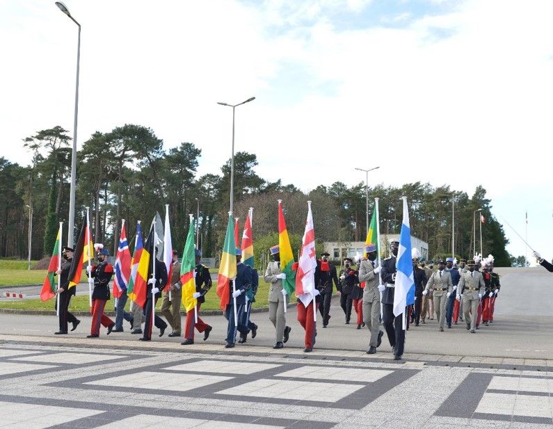 Verden sett fra Forsvarets høgskole