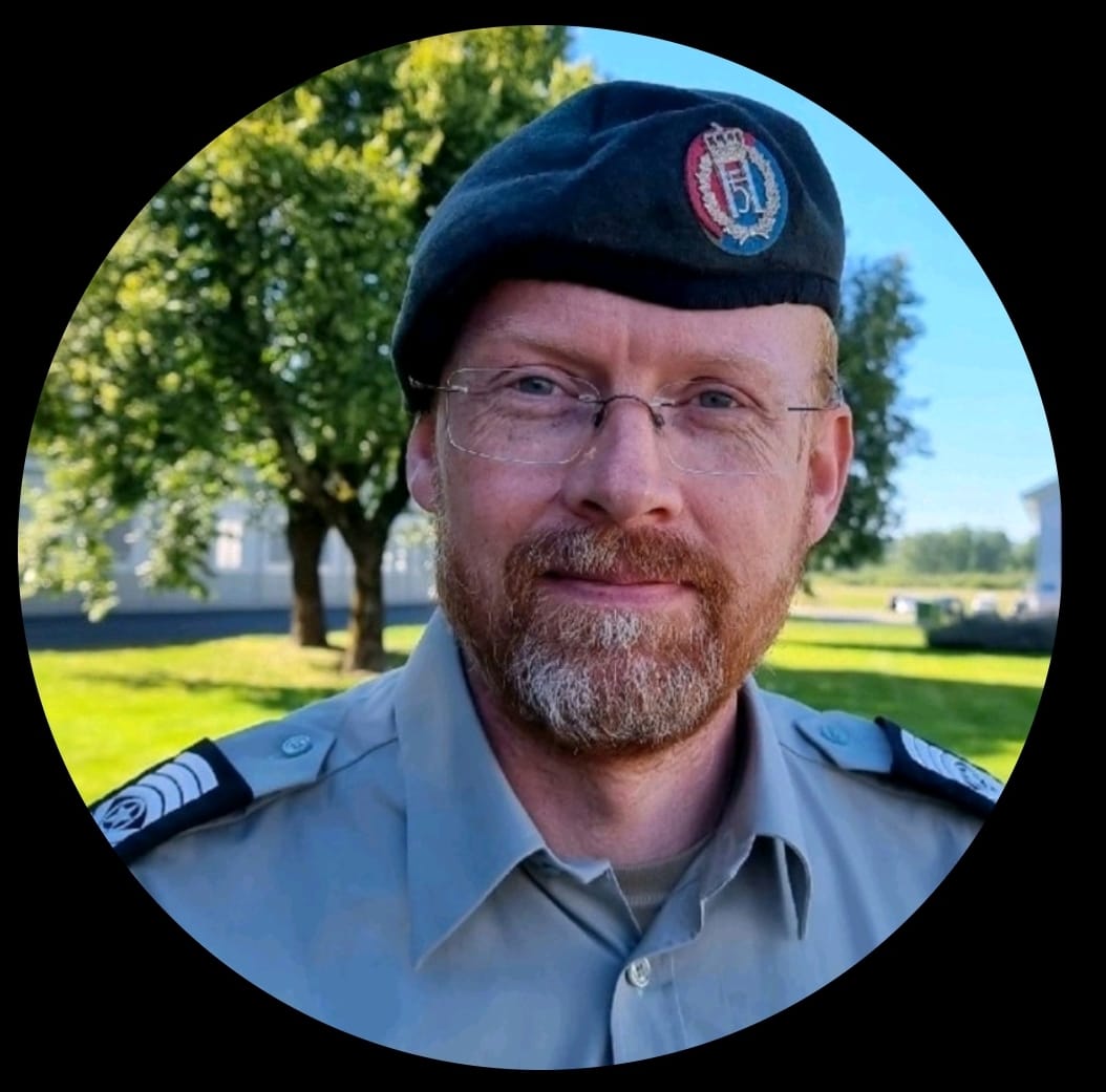 Eivind Hjelle