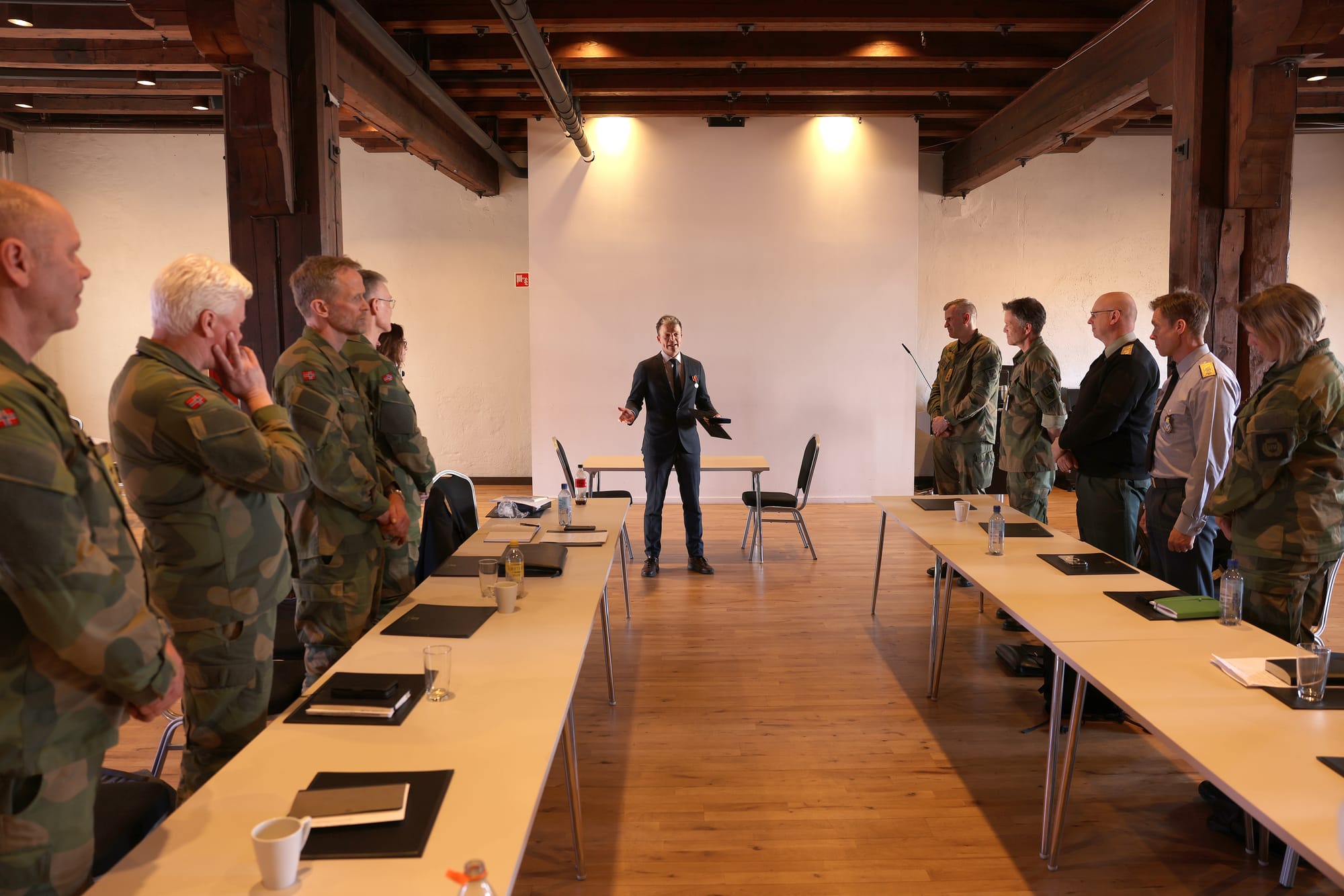 Hvorfor tallfeste sikkerhetspolitiske prediksjoner? – innsikter fra Ukraina-krigen