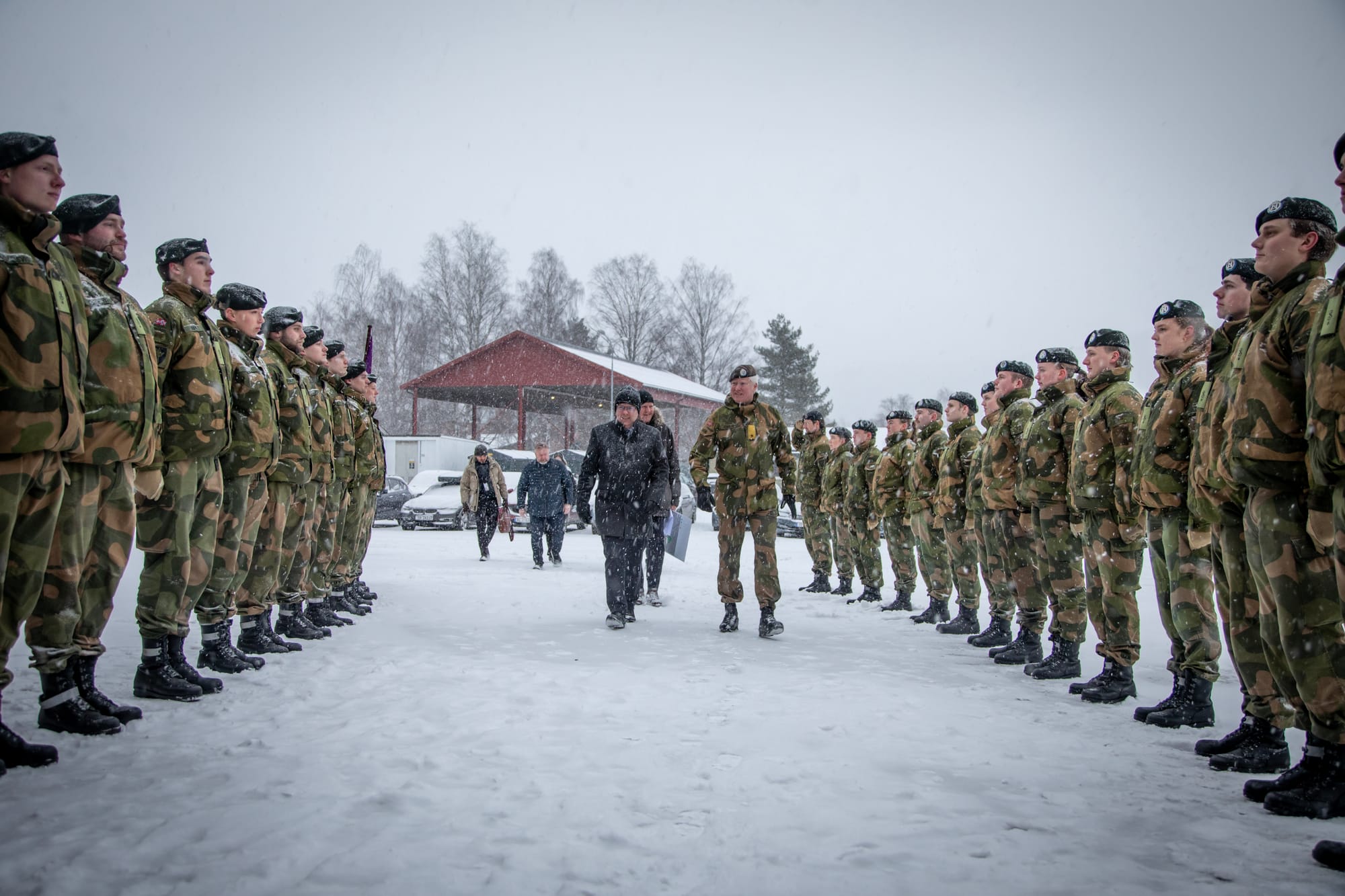 Å lede introverte som ekstrovert offiser: Et tyst potensial i et høyrøstet system