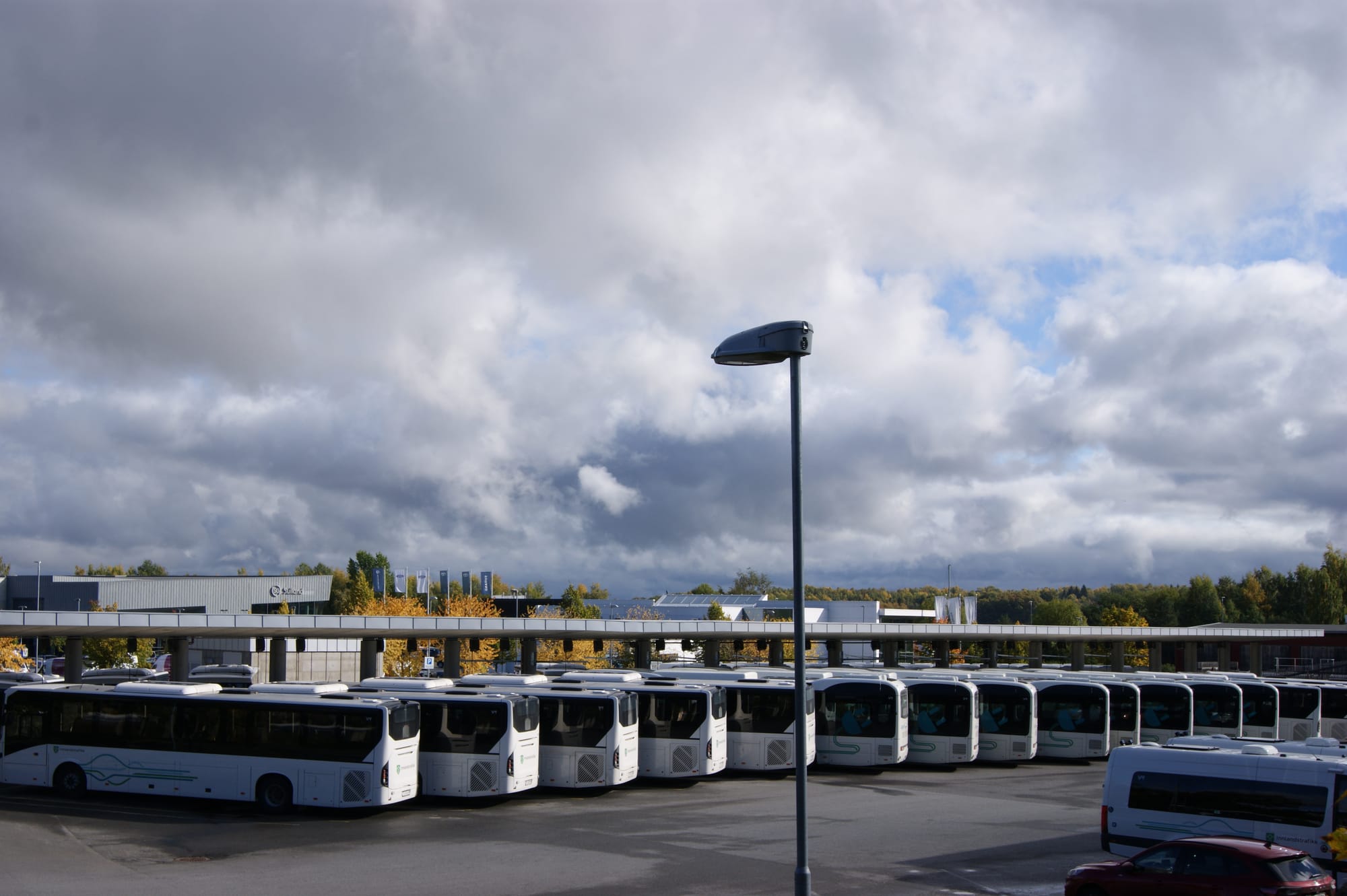 Kinesisk teknologi på ville veier – og i Forsvarets baser