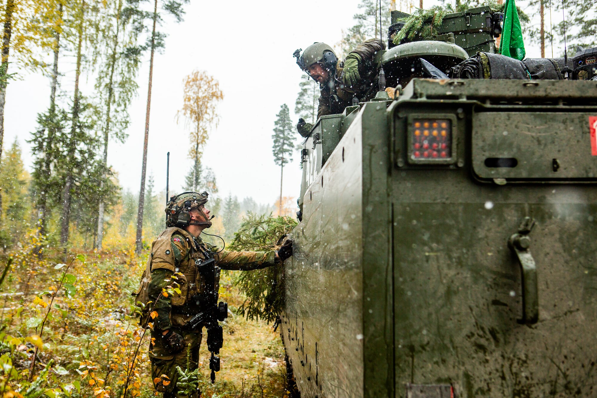 Hvordan kan Hæren, basert på erfaringslæring og teknologi, gjenvinne taktisk mobilitet og evne til å skape avgjørelse – samtidig som egne styrker beskyttes?
