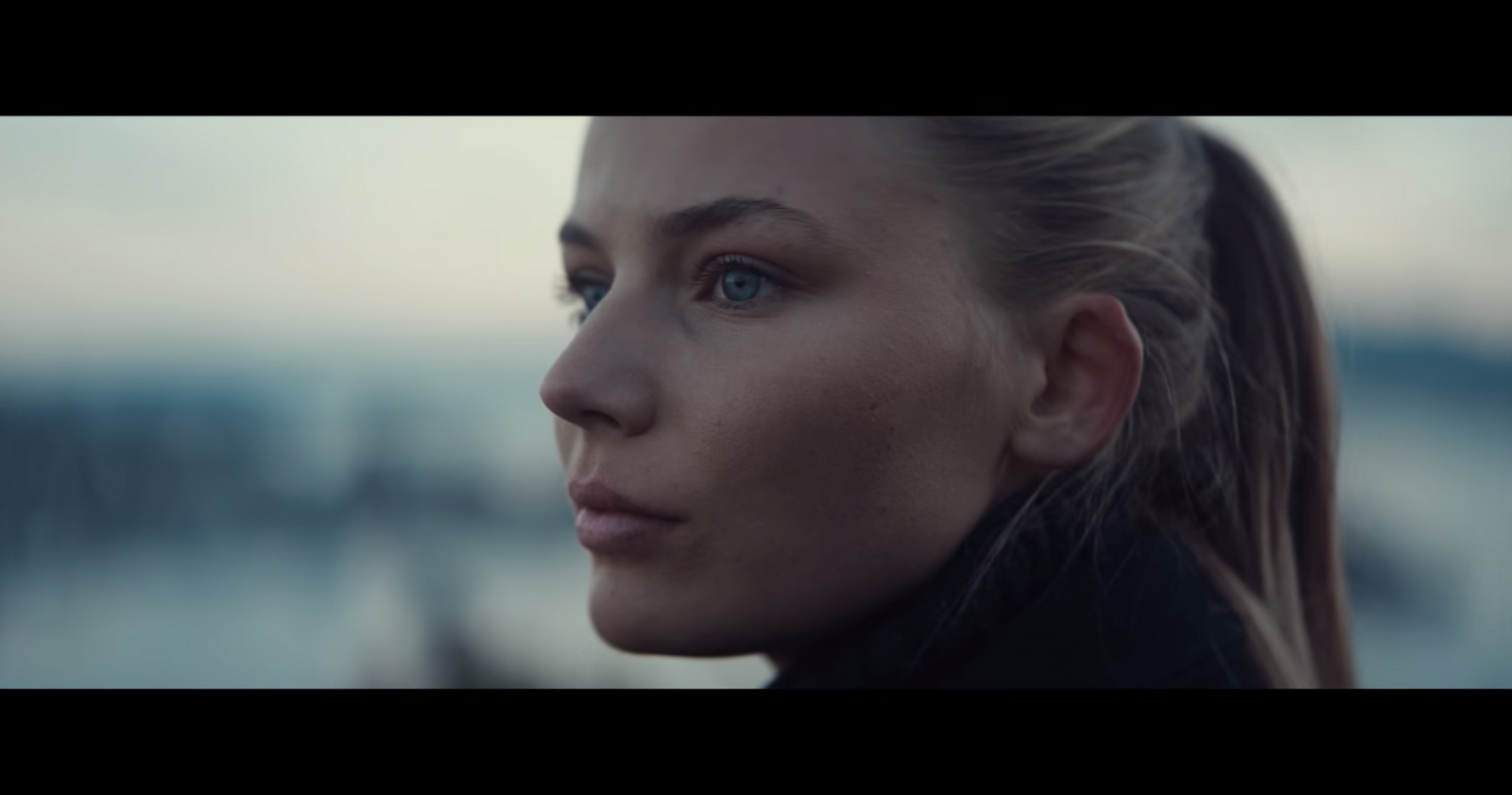 Hva slags identitet har en god offiser?