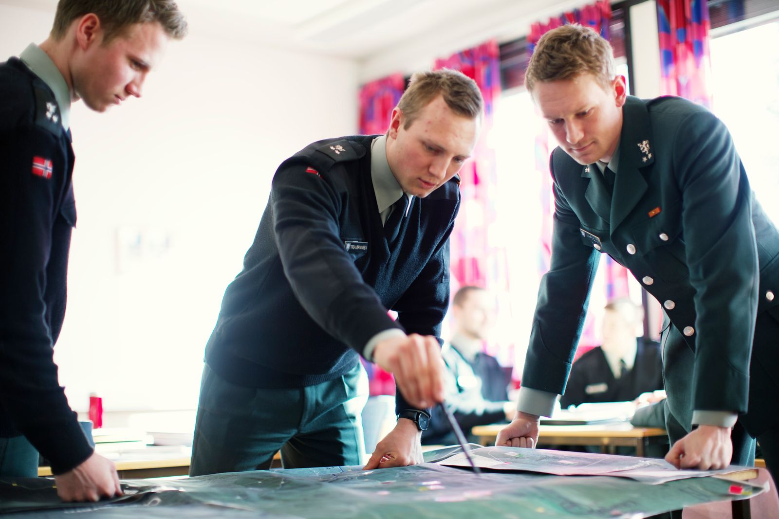 Kadetten og forsvarsdebatten