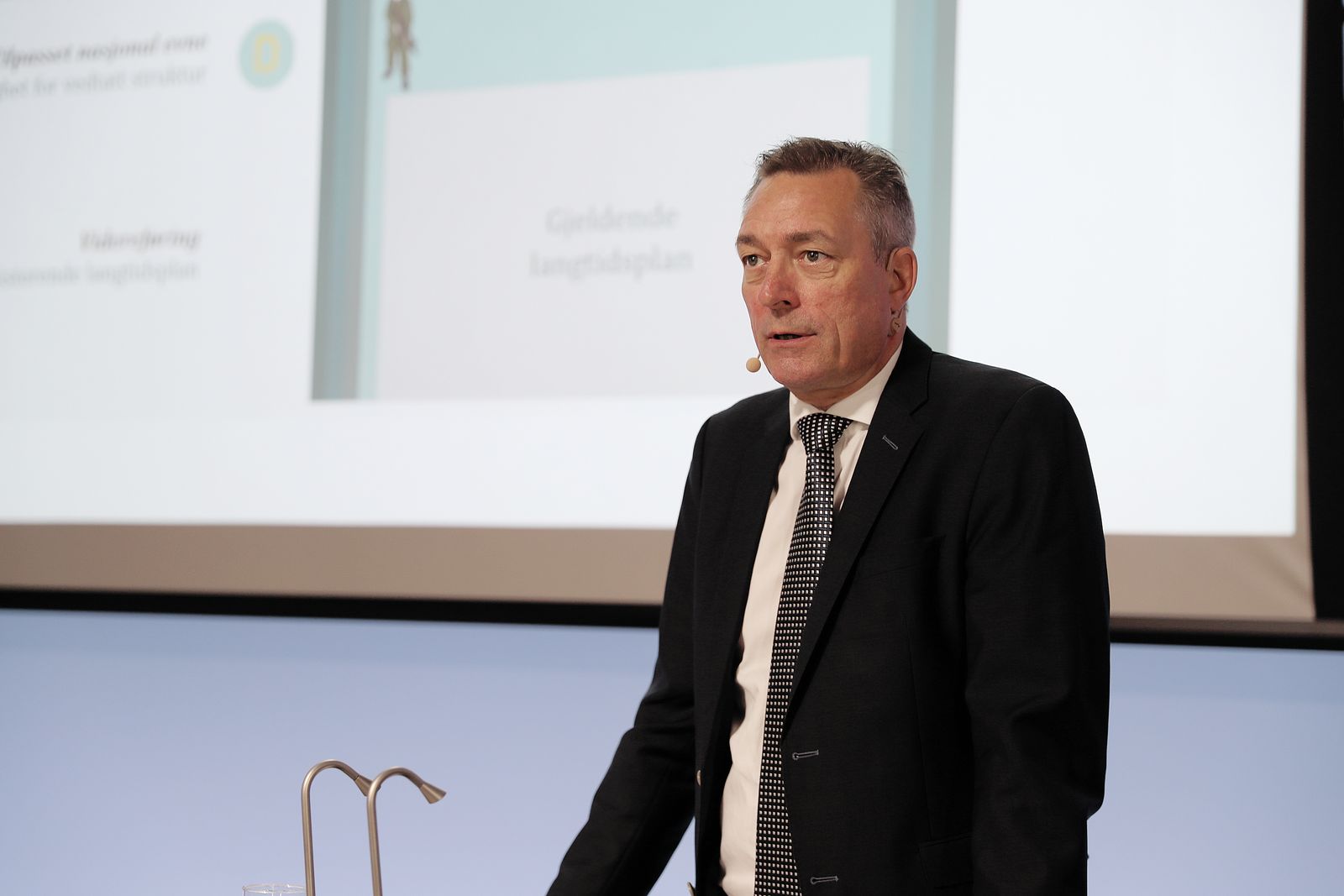 Langtidsplan i krisetid