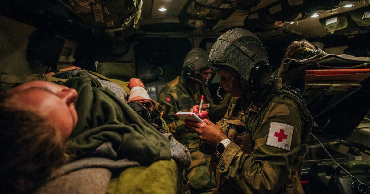 Sykestuer i krig og fred