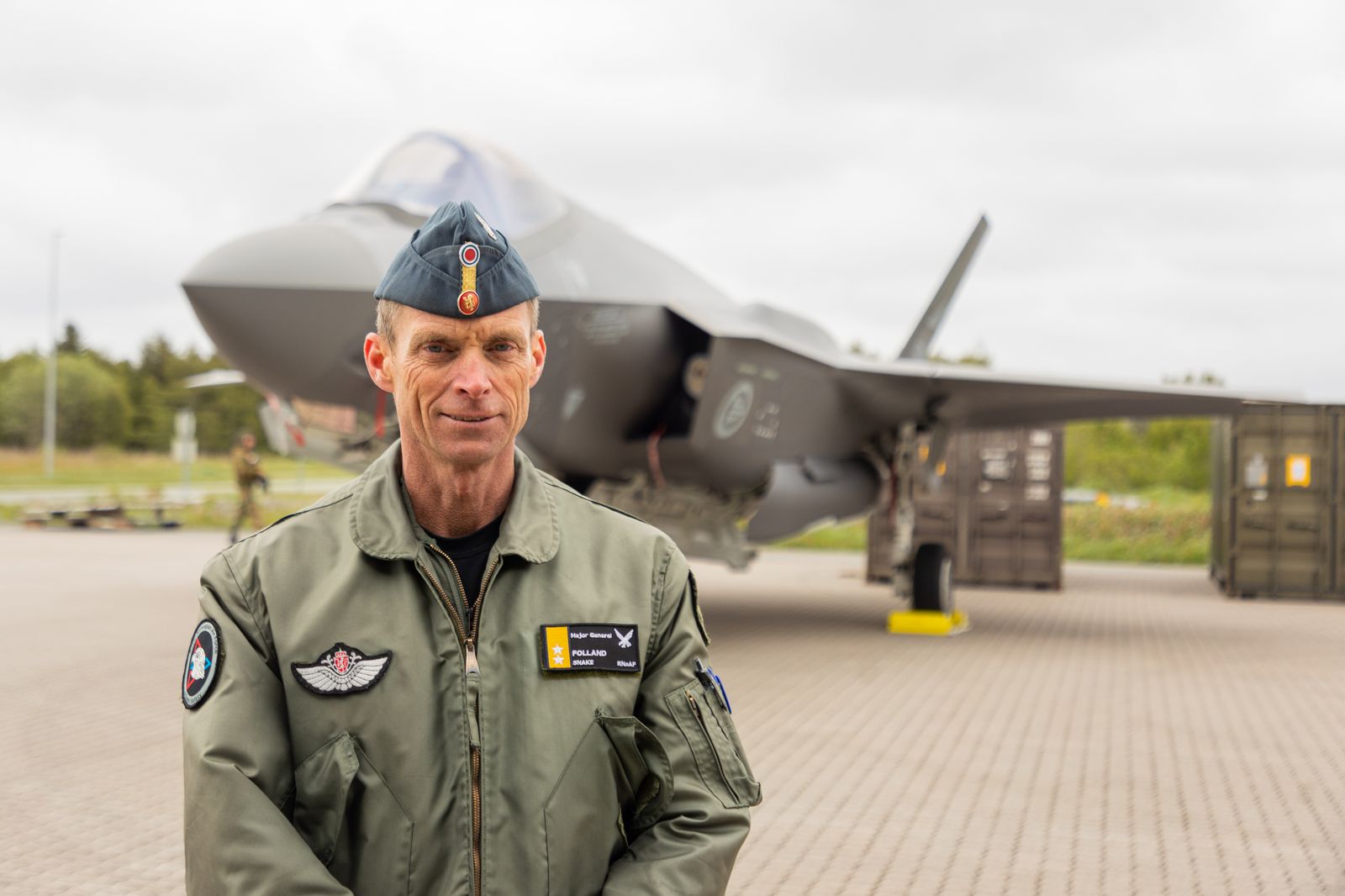 General-distribusjonen og Luftforsvarsstaben