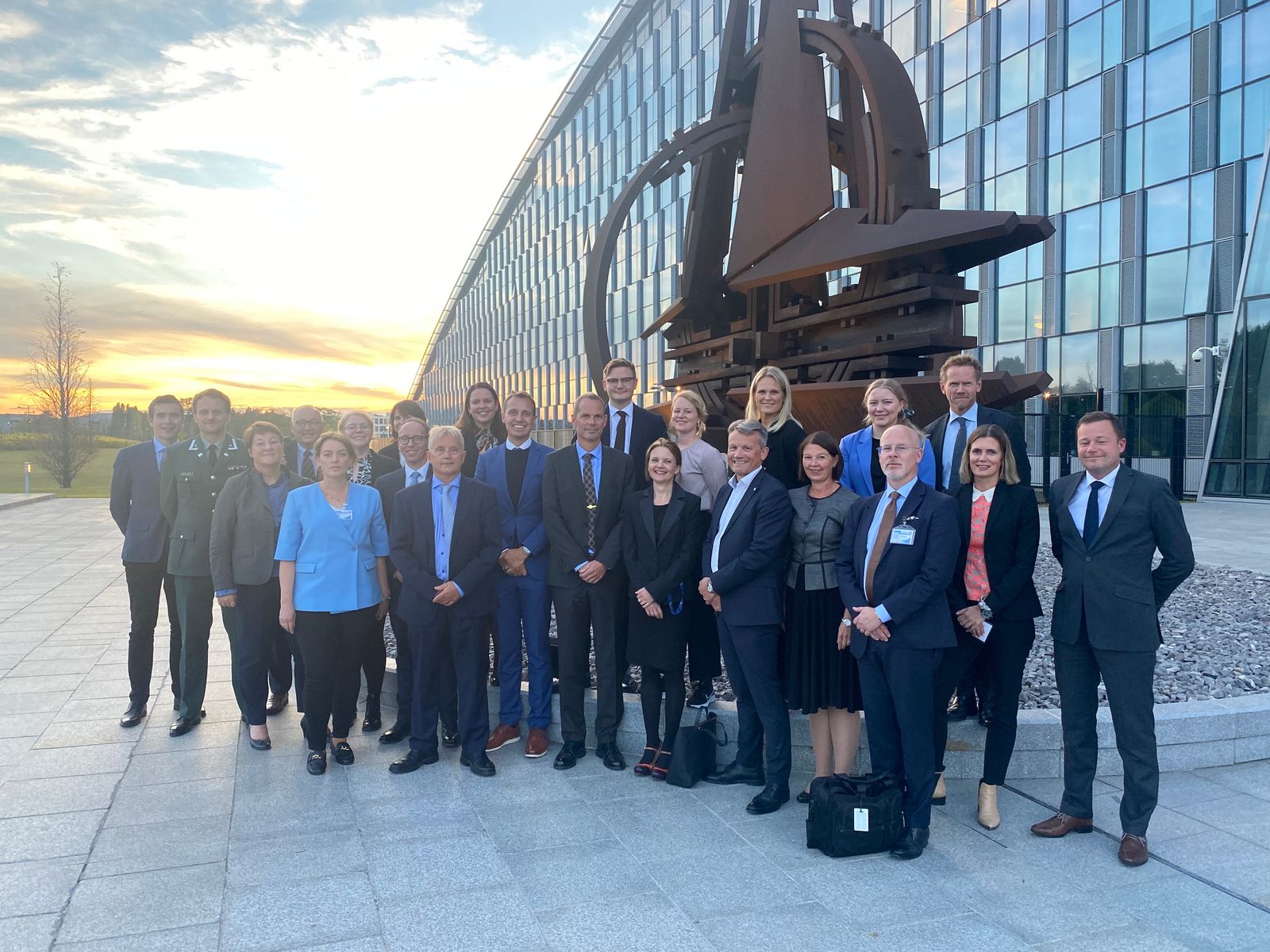 Det innerste rommet: Hvordan den første forsvarskommisjonen etter den kalde krigen ble til