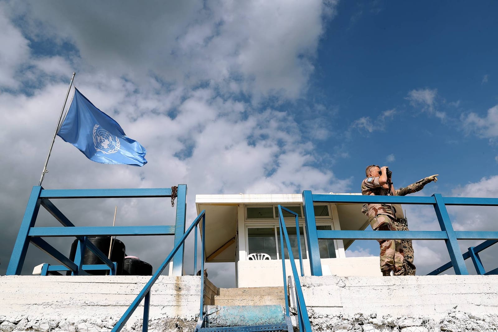 Observatør midt i noen andres krig