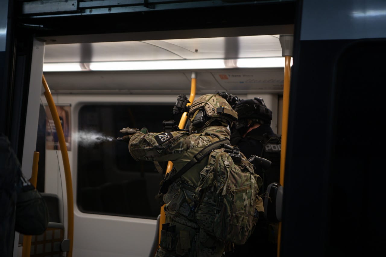 Nærkampens paradoks: Må vi velge mellom realisme og sikkerhet?