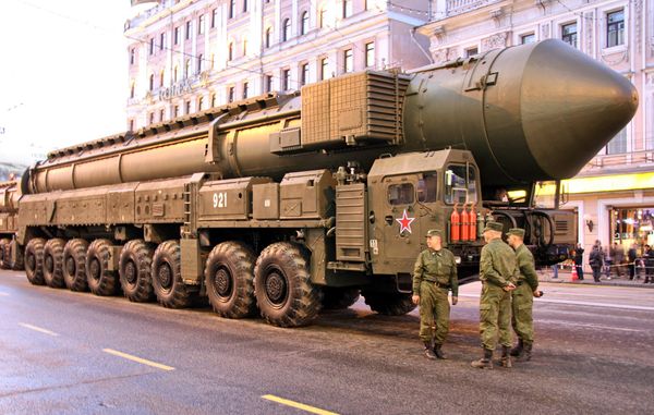 Russlands atomvåpenpolicy: fortsatt avskrekking eller fare for atomkrig? Del 2/2