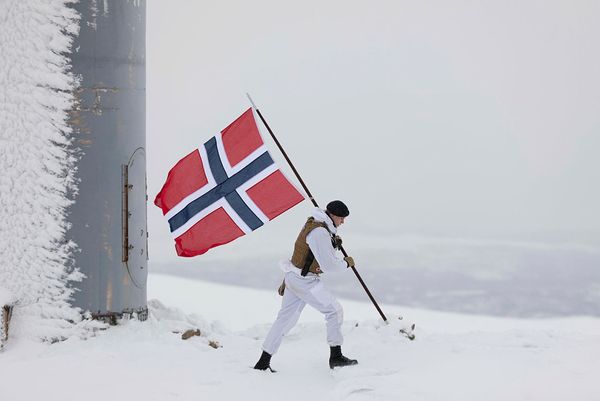 Partipolitiske offiserer i Norge - et problem?